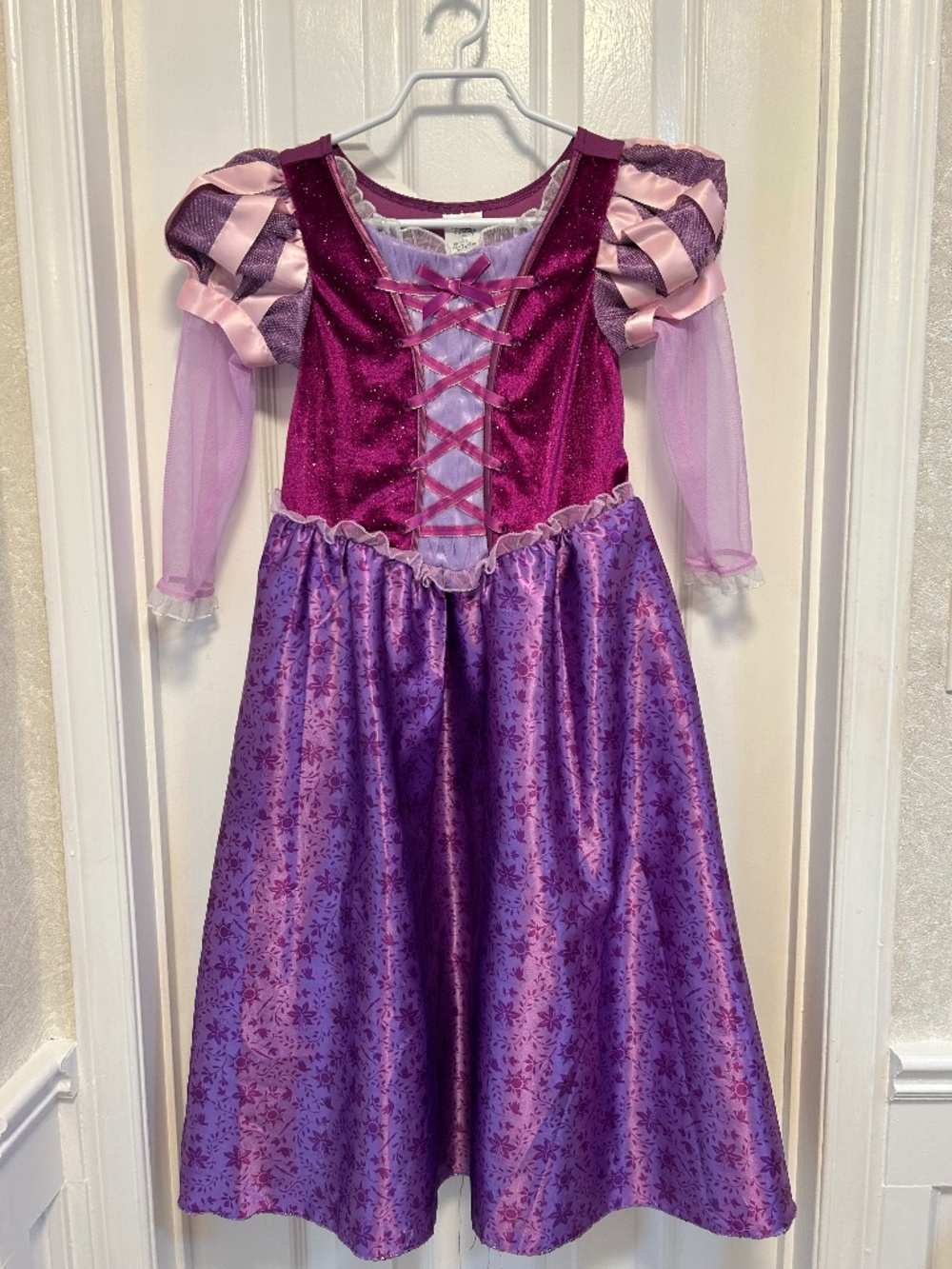 Official Disney Store Tangled Rapunzel Costume Dress – Girls Size 7/8